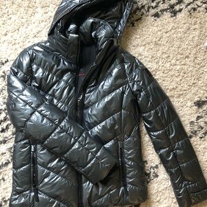 Women’s grey puffer. Size small. Super warm